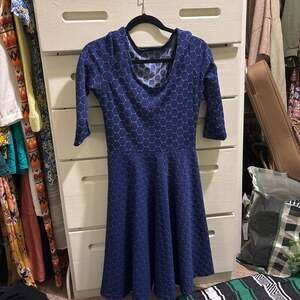 Leota Luxe Jacquard Knit 3/4 Sleeve Circle Patterned A-Line Dress